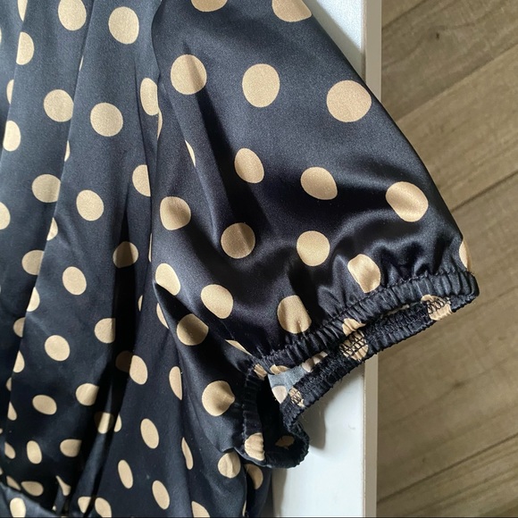 Eliza J New York polka dot cap sleeves, a v neckline. Size 10. *Few flaws - Picture 5 of 13